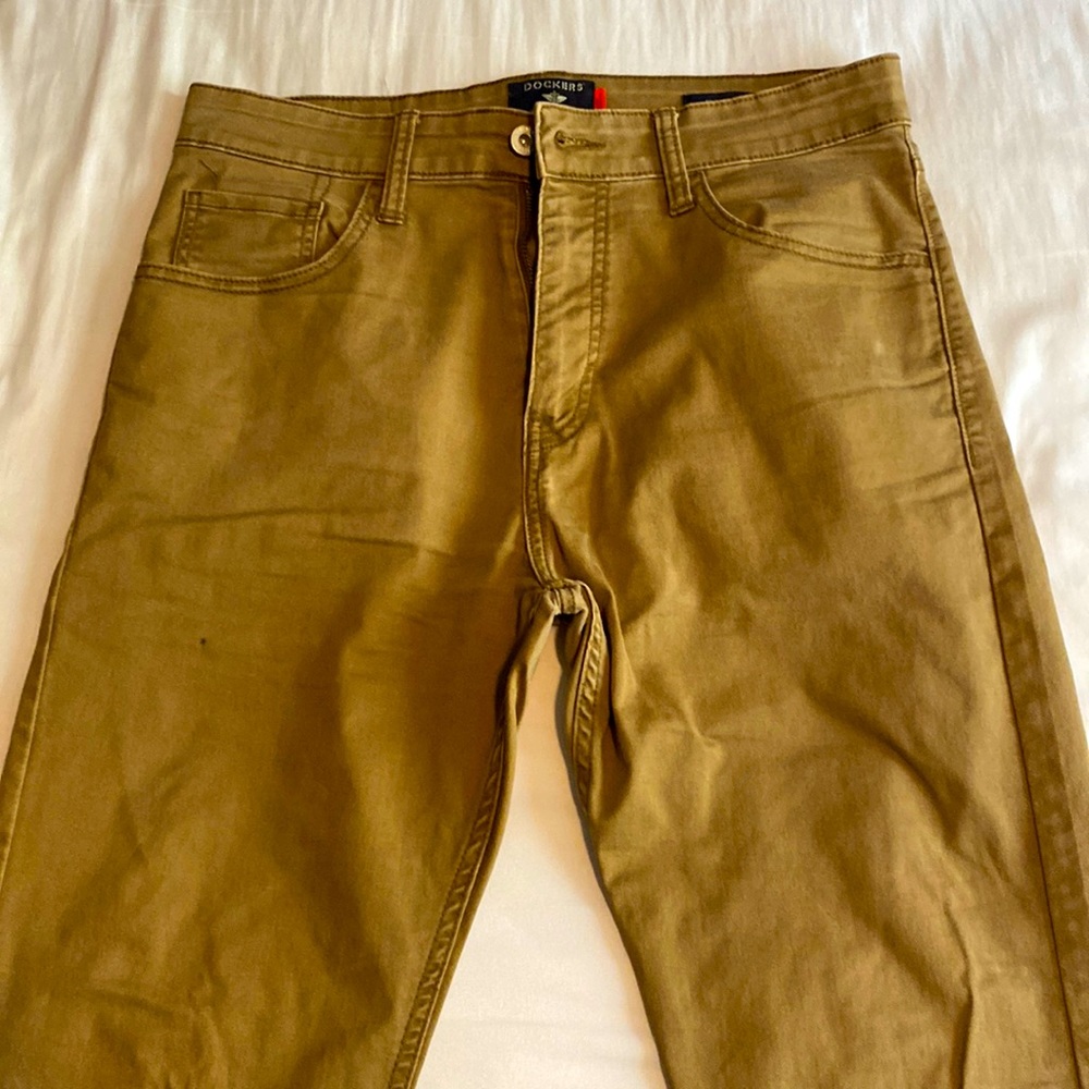 Dockers khaki pants